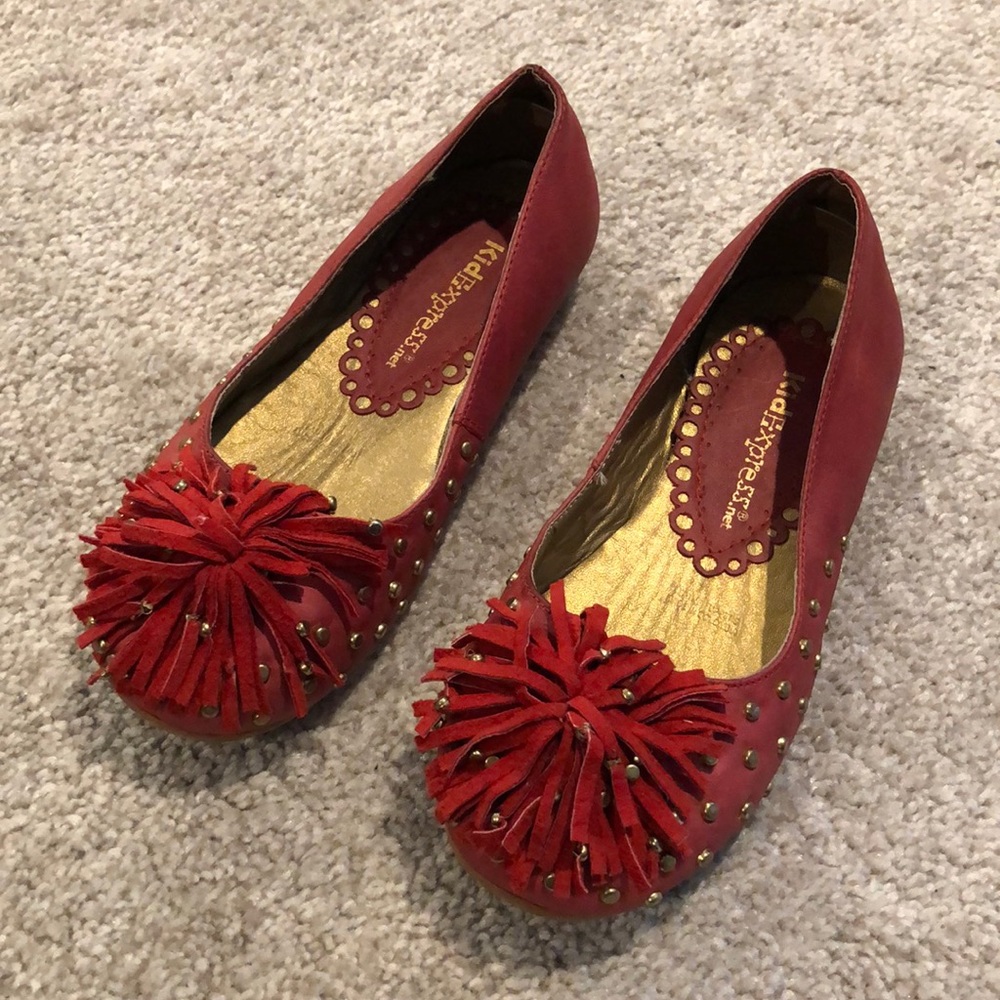 🌷5/$20 Kid Express Red slip-on Toddler shoe